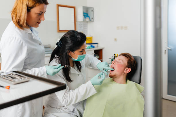 Best Weekend Emergency Dentist in Spurgeon, TN